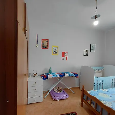 Apartment Nonas House Berat