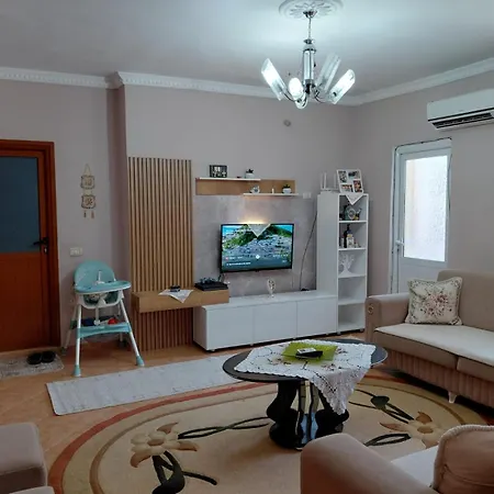 Apartment Nonas House *