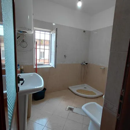 Nonas House Apartment Berat